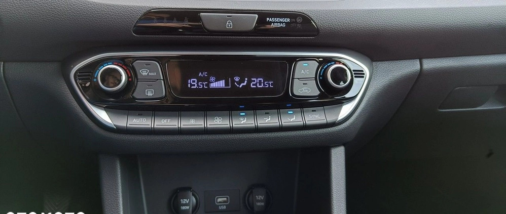 Hyundai I30 cena 94500 przebieg: 10, rok produkcji 2022 z Daleszyce małe 529